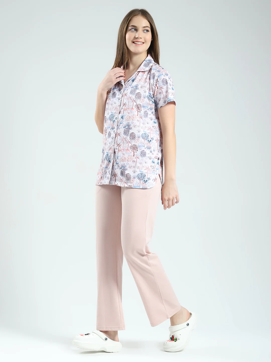 Women Peach Printed Collar Half Sleeve Lower Set - Image 3
