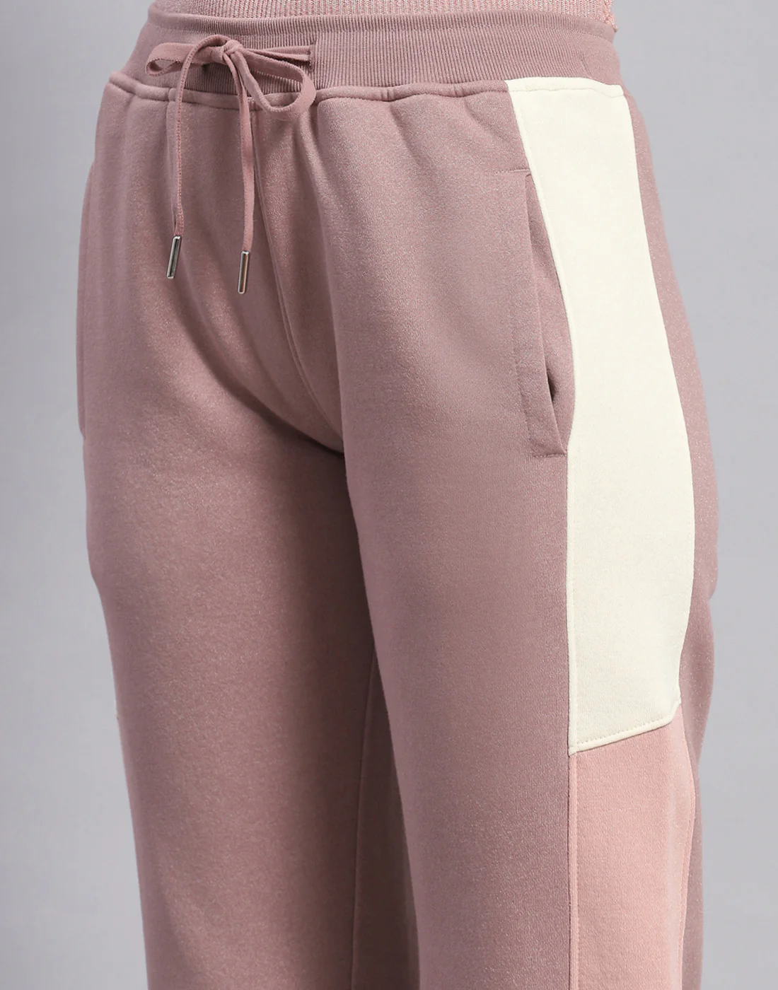 Women Peach Printed Hooded Full Sleeve Tracksuit - Image 8