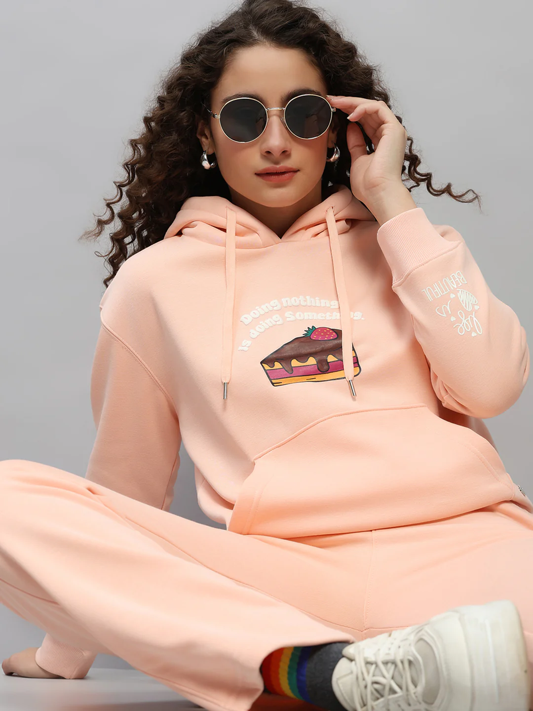 Women Peach Printed Hooded Full Sleeve Winter Tracksuit - Image 6