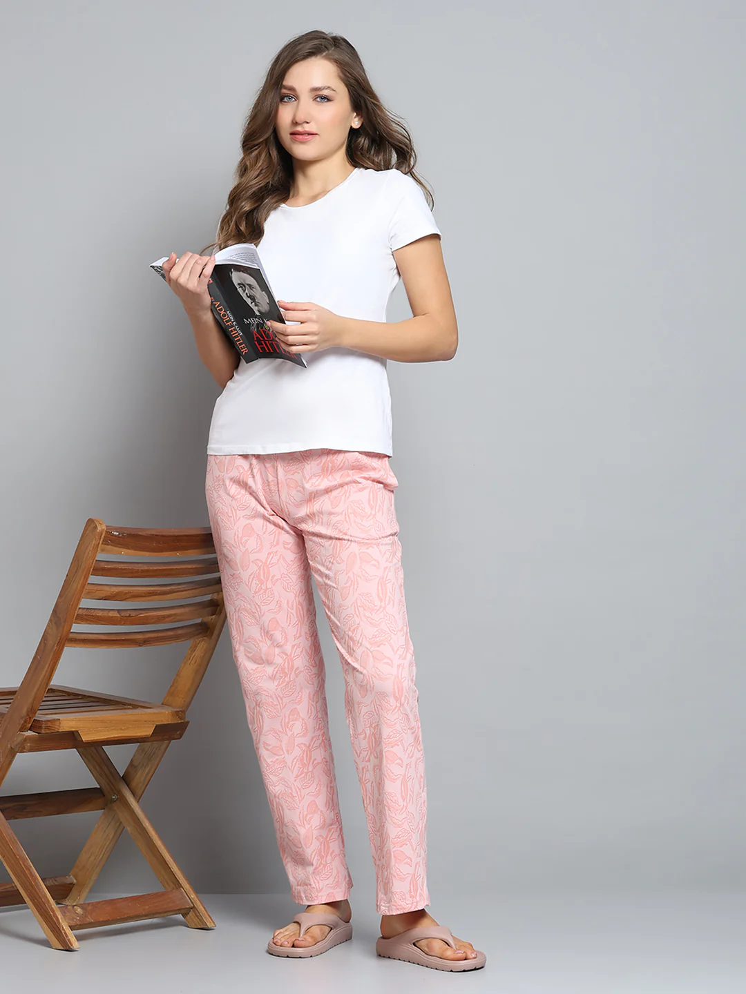 Women Peach Printed Regular Fit Lower - Image 2