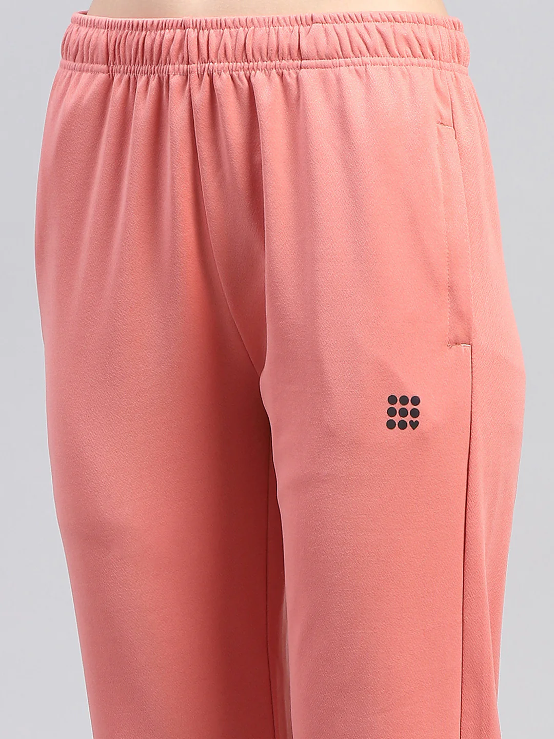 Rock.it Women Peach Solid Hooded Full Sleeve Tracksuit - Image 8