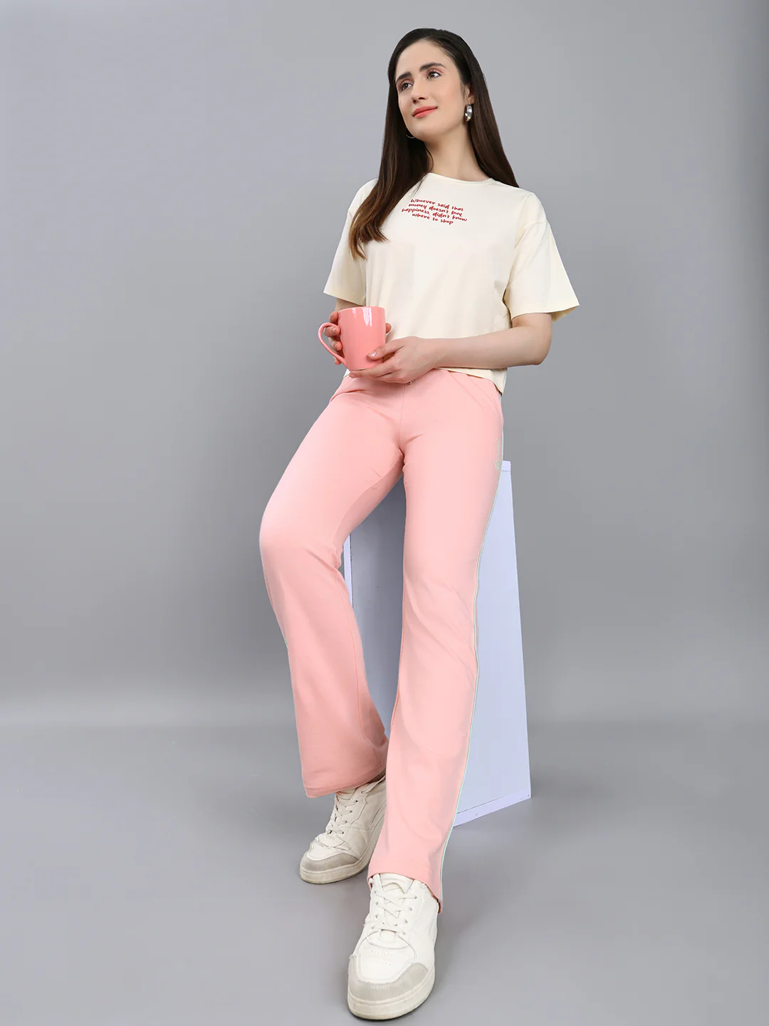 Women Peach Solid Regular Fit Lower - Image 6