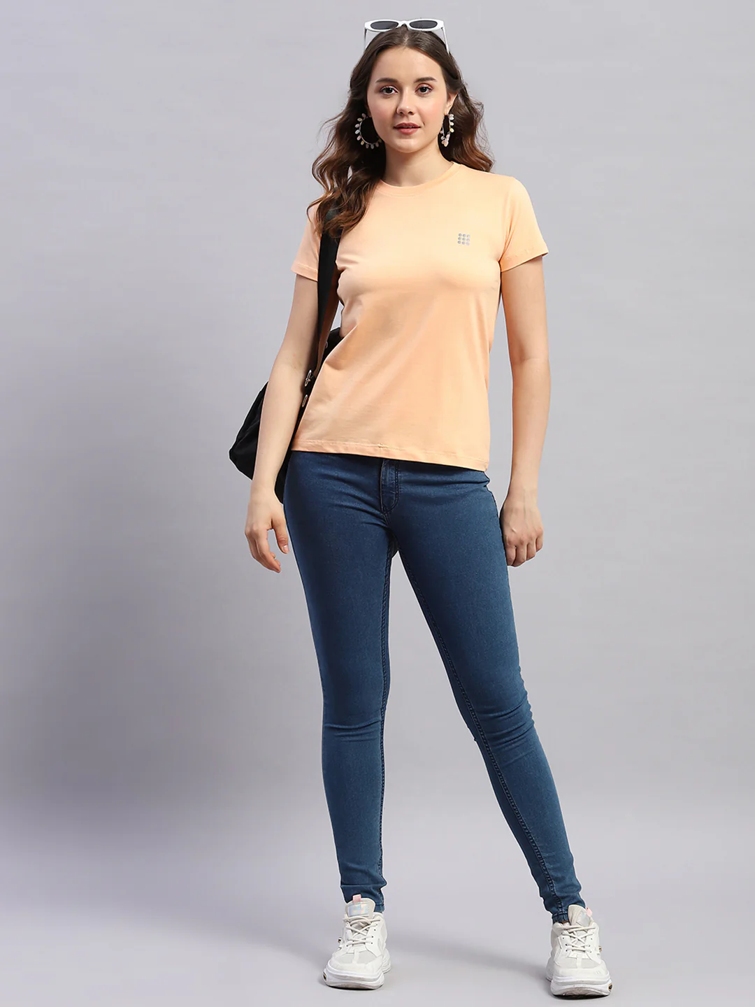 Rock.it Women Peach Solid Round Neck Half Sleeve Top - Image 2