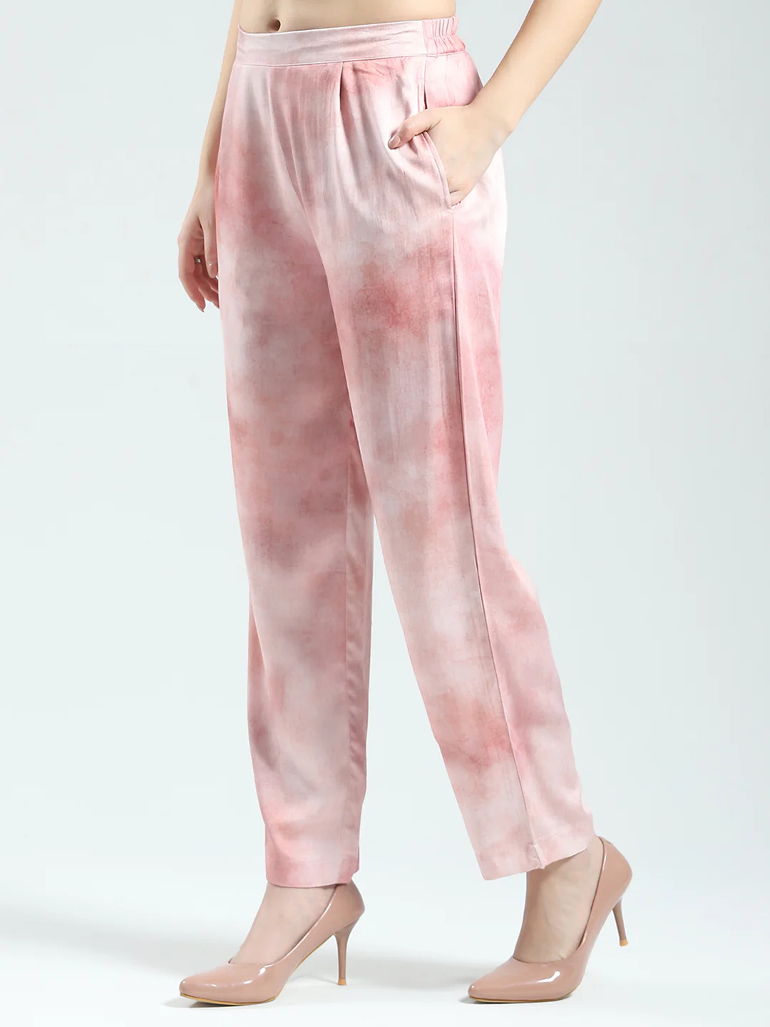 Women Pink Printed Band Neck Full Sleeve Cords Set - Image 7