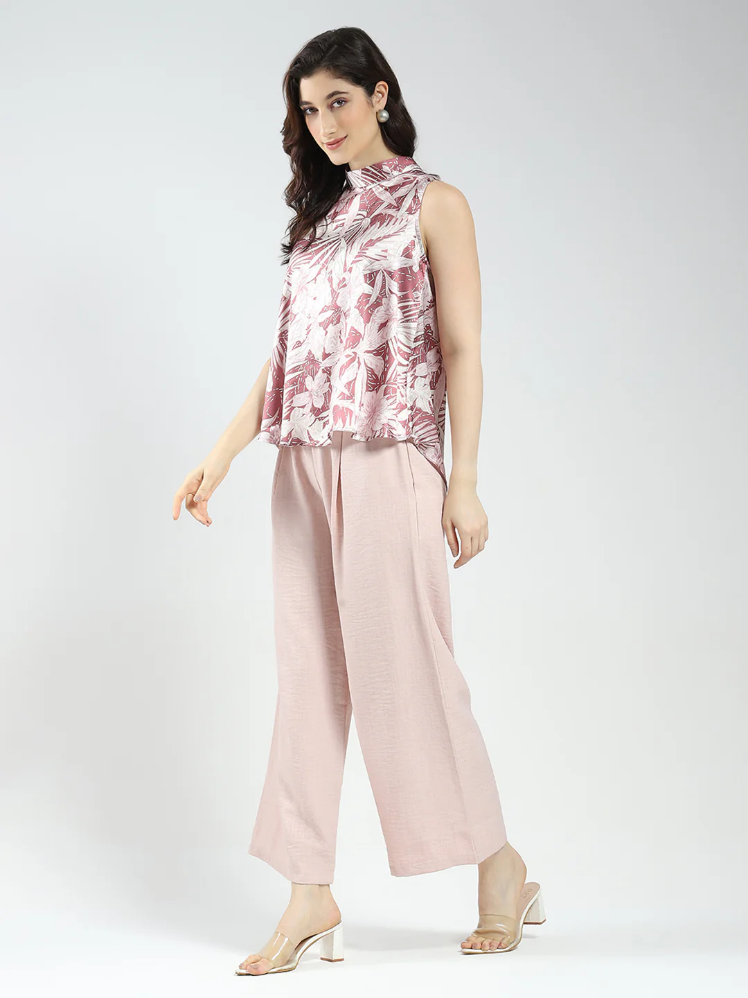 Women Pink Printed Band Neck Sleeveless Cords Set - Image 5