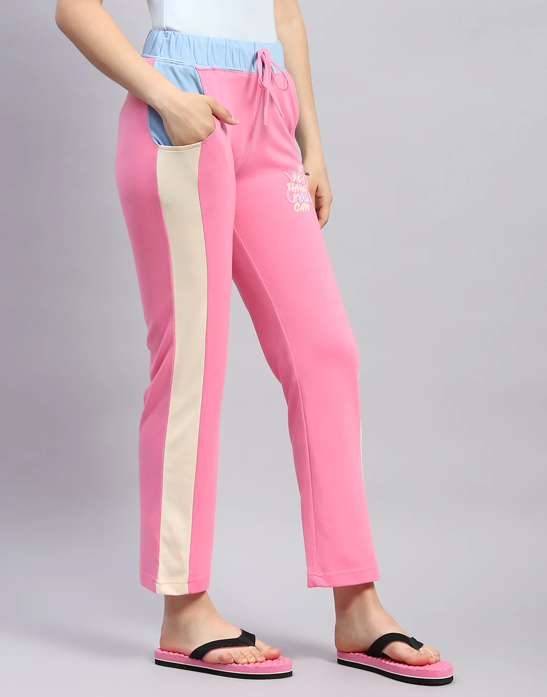 Women Pink Printed Regular Fit Lower - Image 4