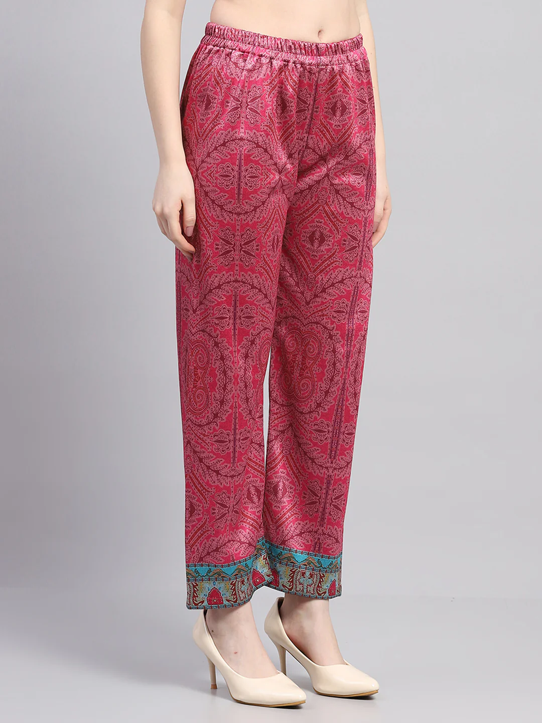 Women Pink Printed Round Neck Full Sleeve Kurti Set for Winter - Image 7