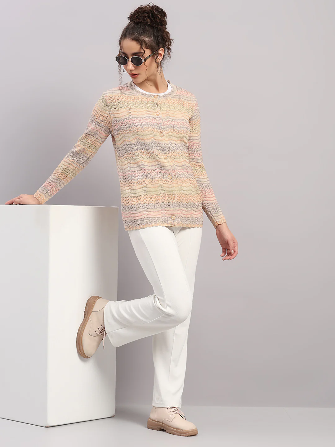 Women Pink Self Design Round Neck Full Sleeve Cardigan - Image 2
