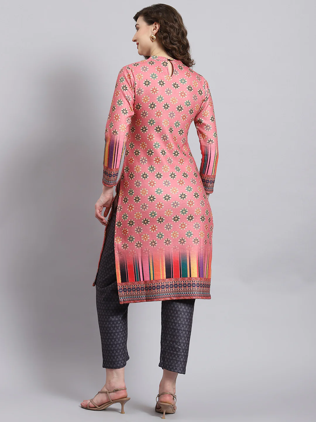 Women Pink Self Design Round Neck Full Sleeve Kurtis Set - Image 4