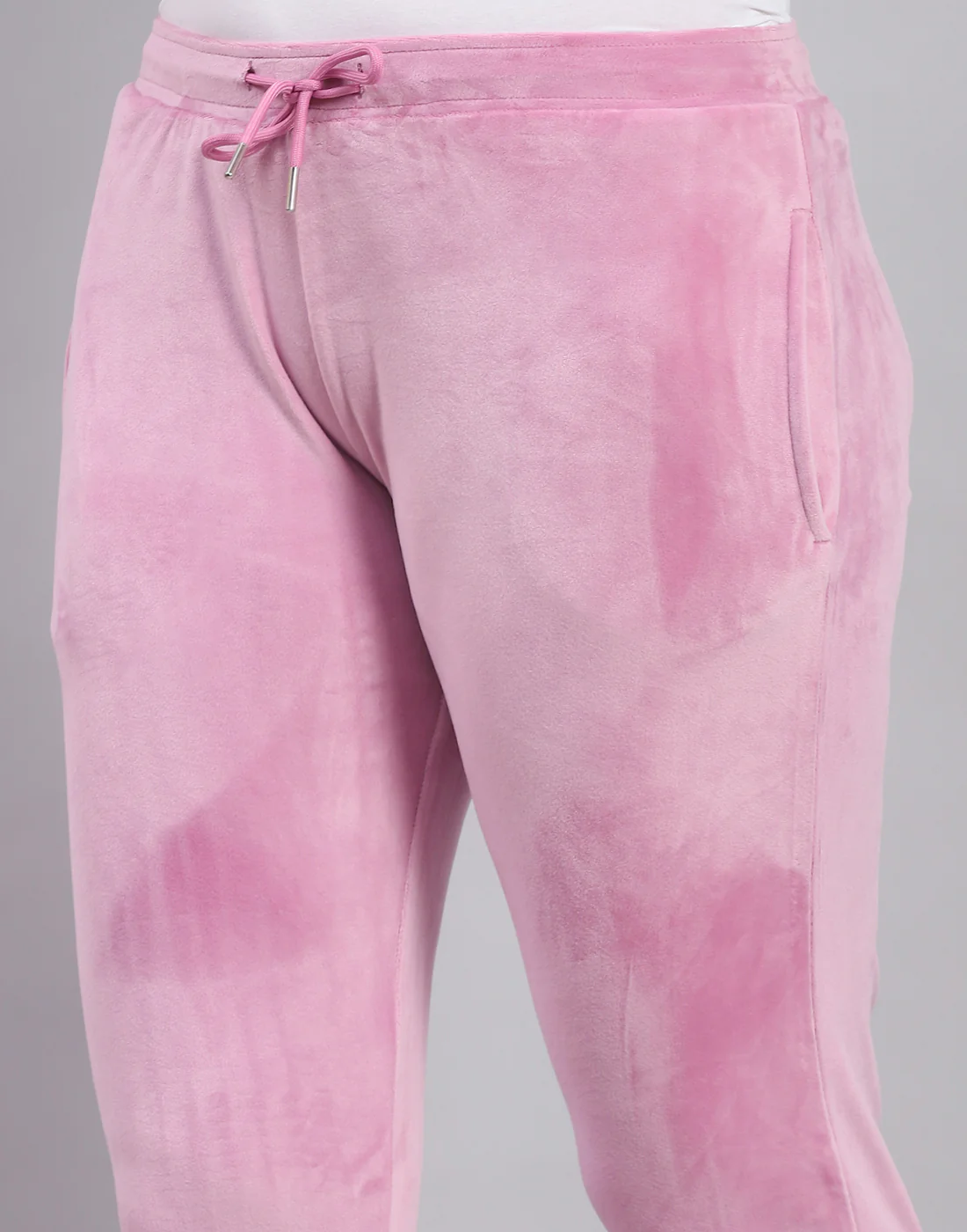 Women Pink Solid Hooded Full Sleeve Tracksuit - Image 8