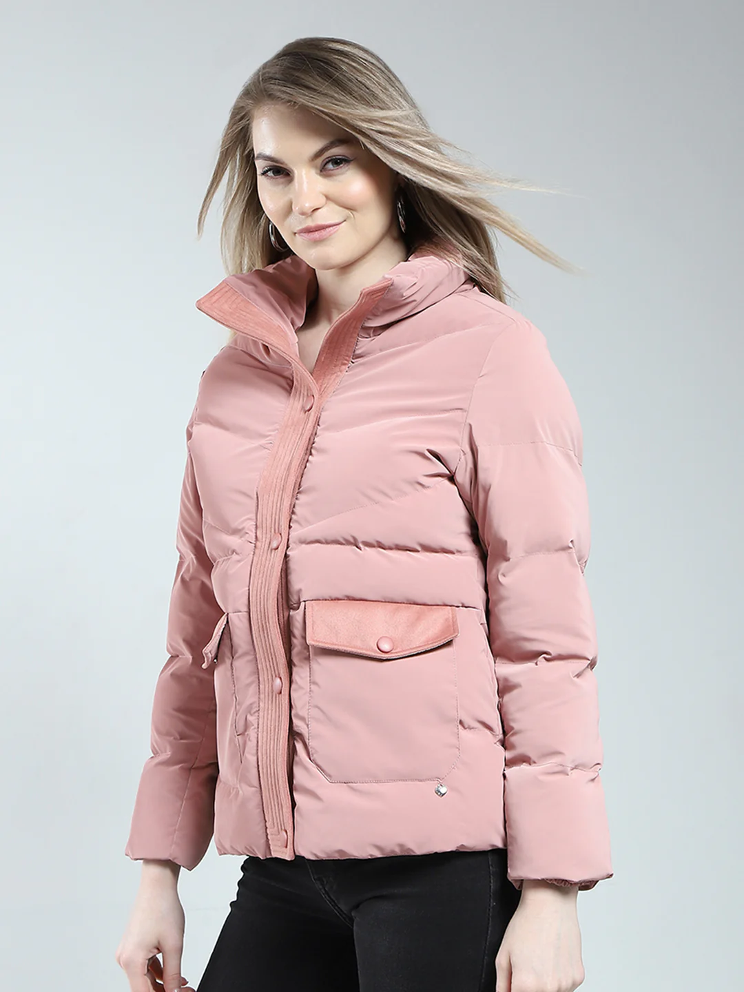 Women Pink Solid Mock Neck Full Sleeve Jacket - Image 3