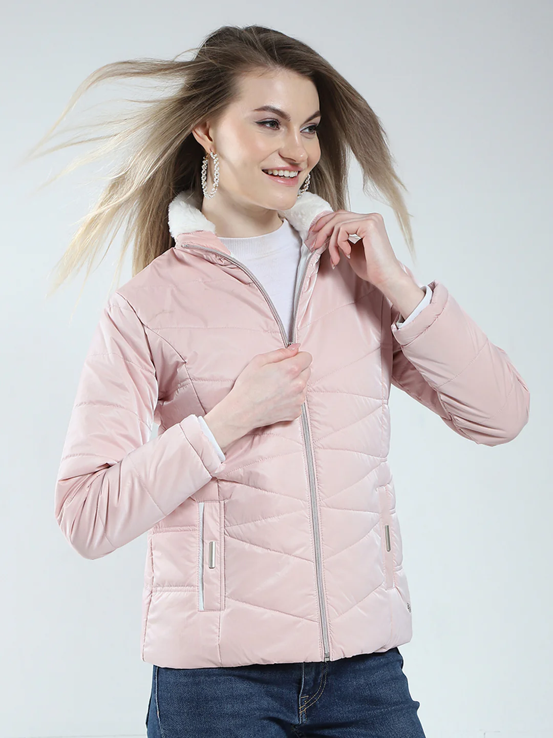 Women Pink Solid Mock Neck Full Sleeve Jacket - Image 4
