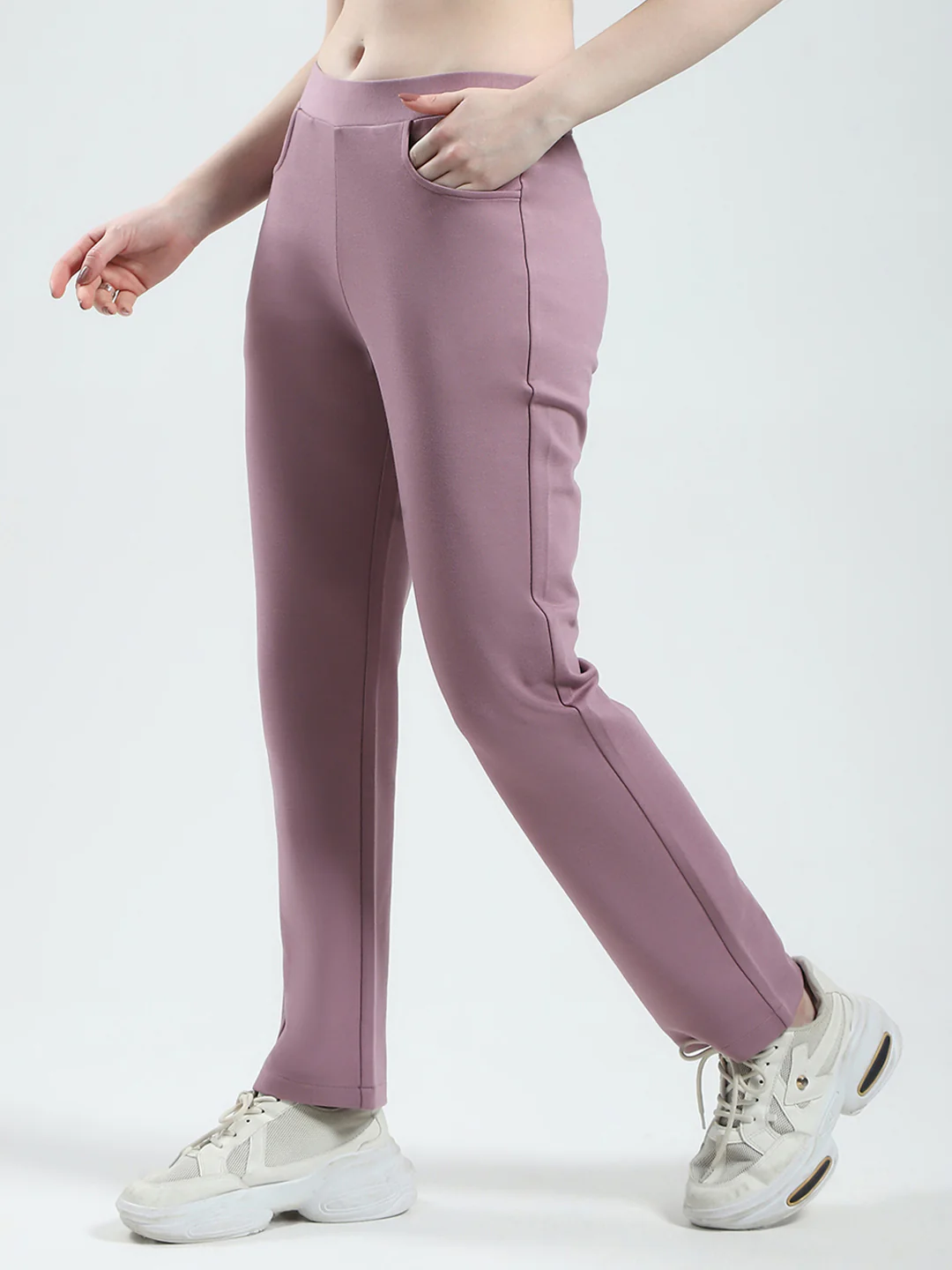Women Pink Solid Regular Fit Jegging - Image 3