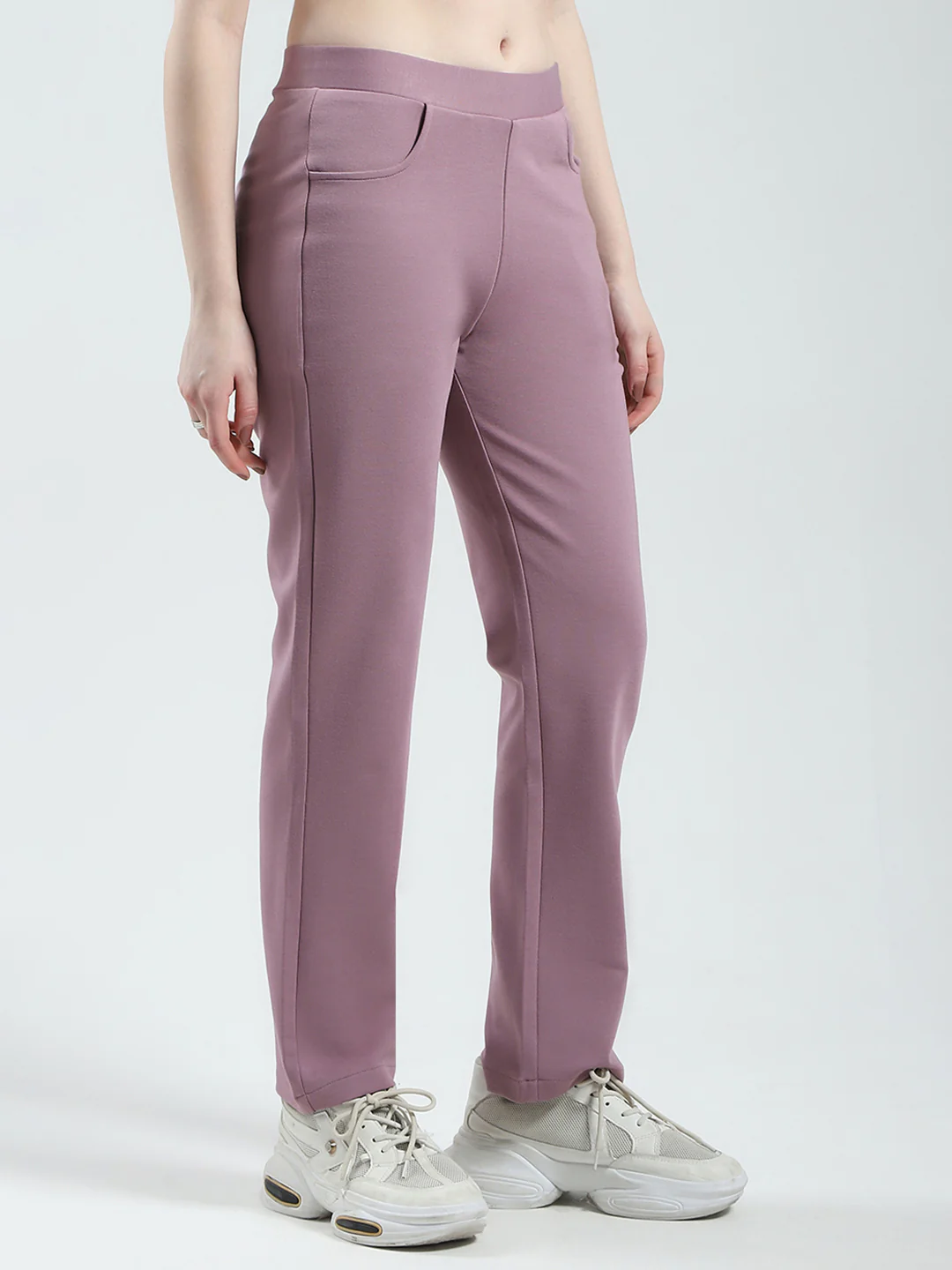 Women Pink Solid Regular Fit Jegging - Image 4