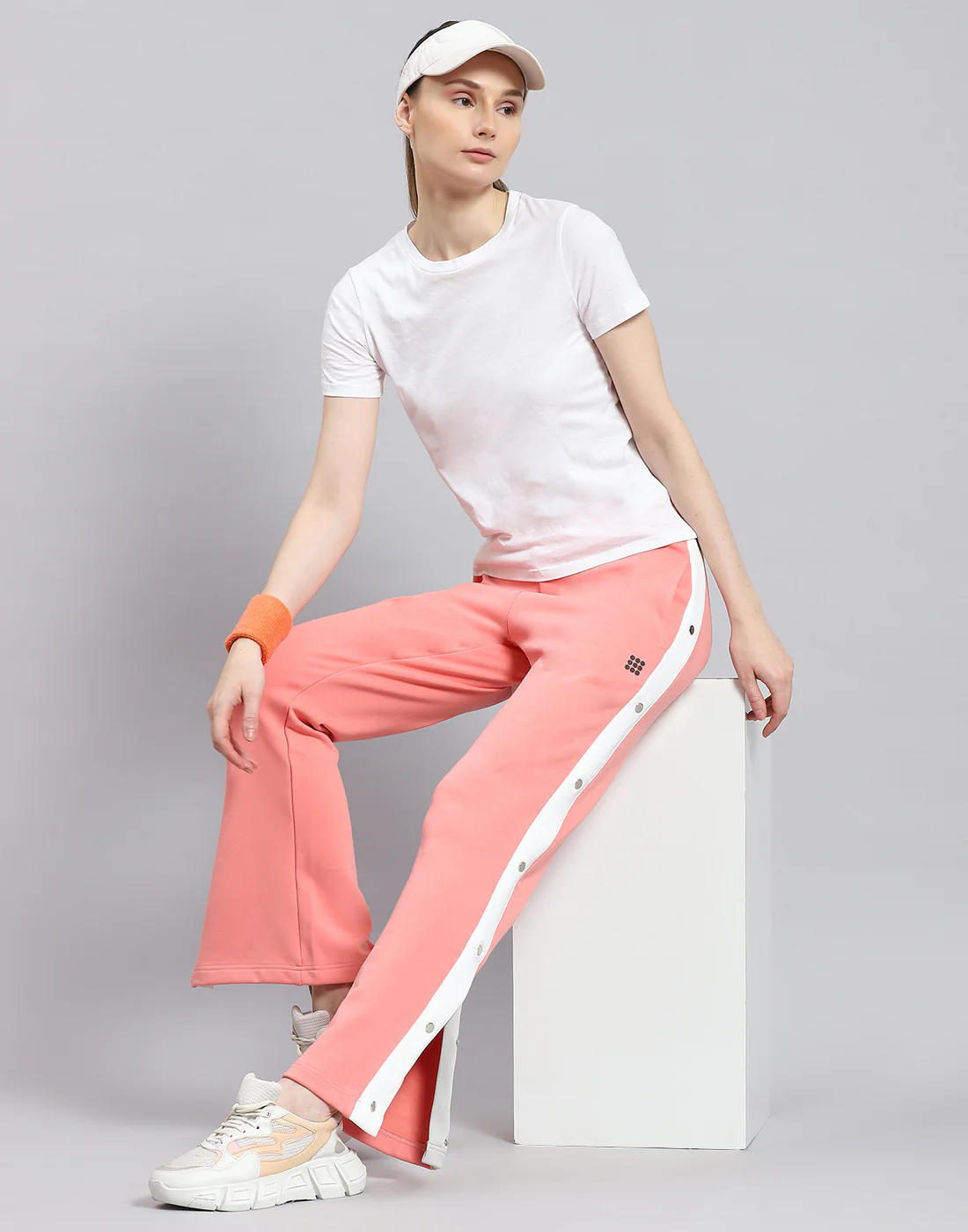 Rock.it Women Pink Solid Regular Fit Lower - Image 2