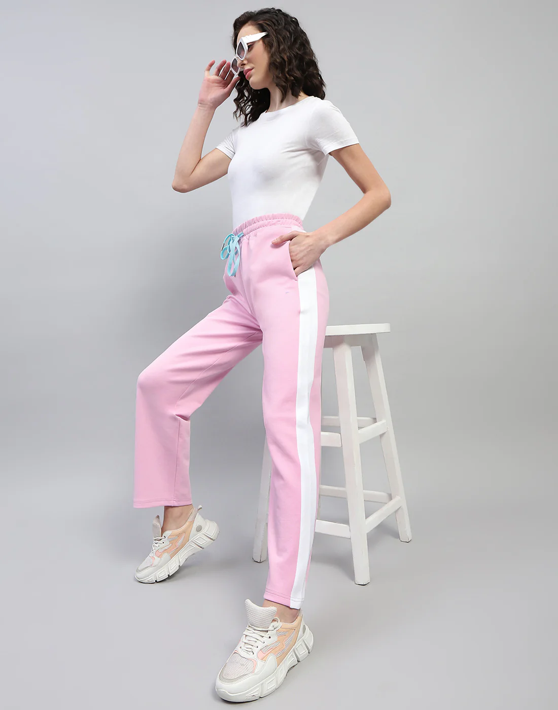 Women Pink Solid Regular Fit Lower - Image 2