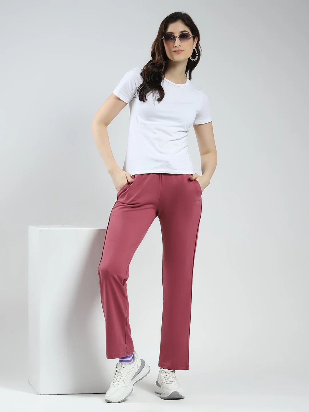 Women Pink Solid Regular Fit Lower - Image 2