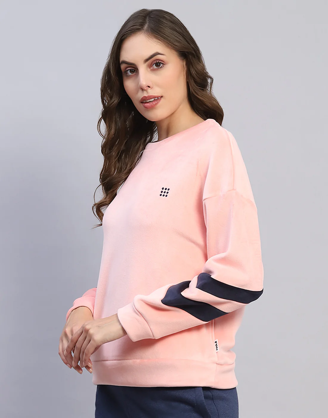 Rock.it Women Pink Solid Round Neck Full Sleeve Sweatshirt - Image 3