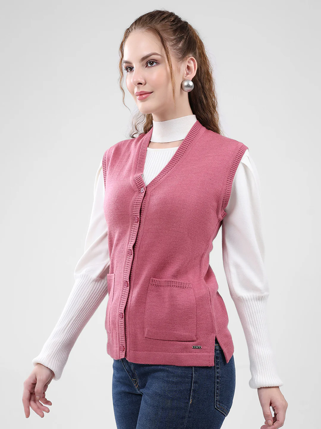 Women Pink Solid V Neck Sleeveless Cardigan - Image 3