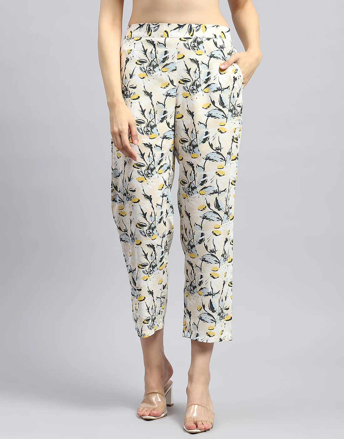 Women Pink & Yellow Floral Print V Neck 3/4 Sleeve Cords Set - Image 7