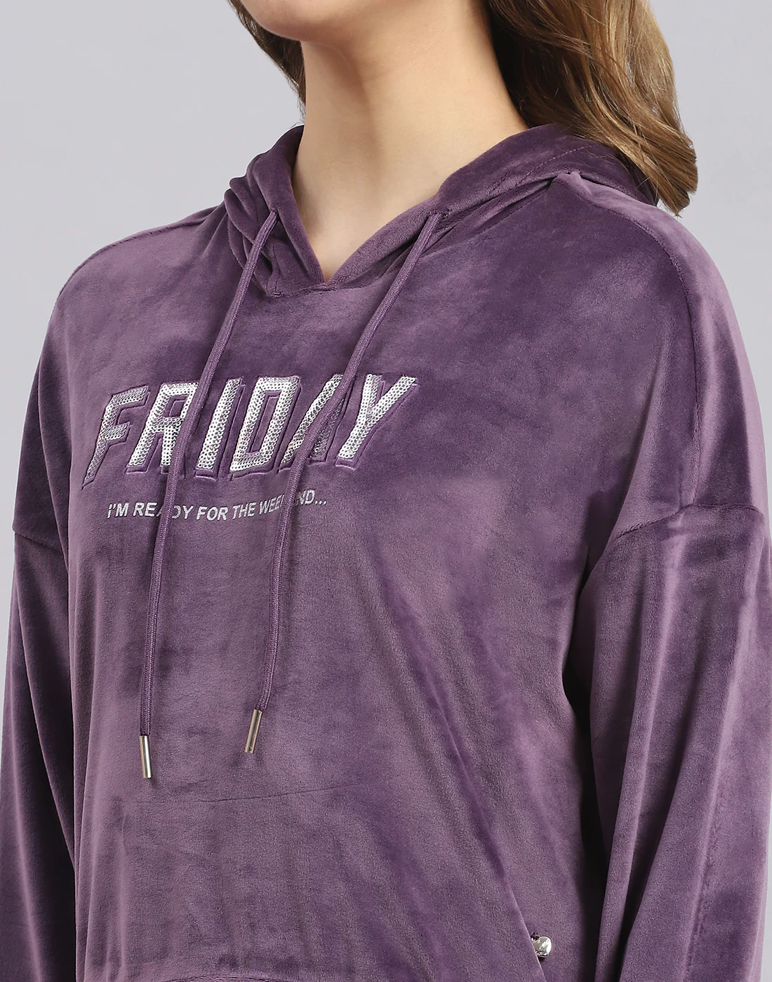 Women Purple Embroidered Hooded Full Sleeve Tracksuit - Image 7