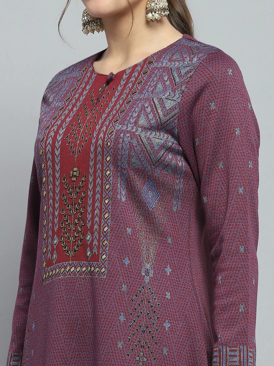 Women Purple Self Design Round Neck Full Sleeve Kurti Set for Winter - Image 6