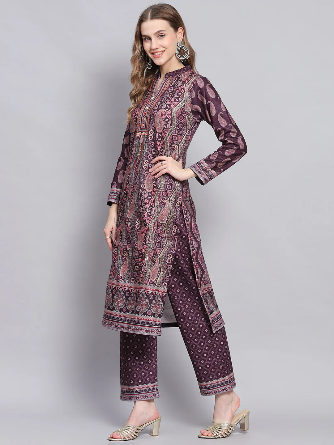 Women Purple Self Design Mandarin Collar Full Sleeve Kurtis Set - Image 3