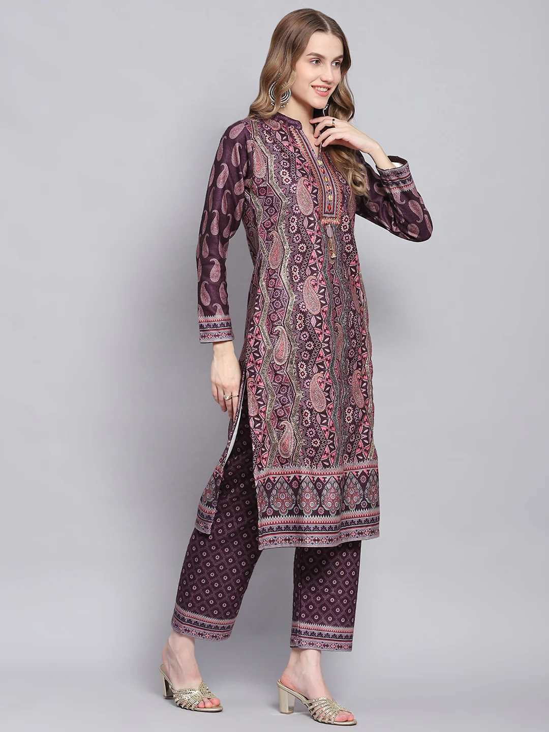 Women Purple Self Design Mandarin Collar Full Sleeve Kurtis Set - Image 4