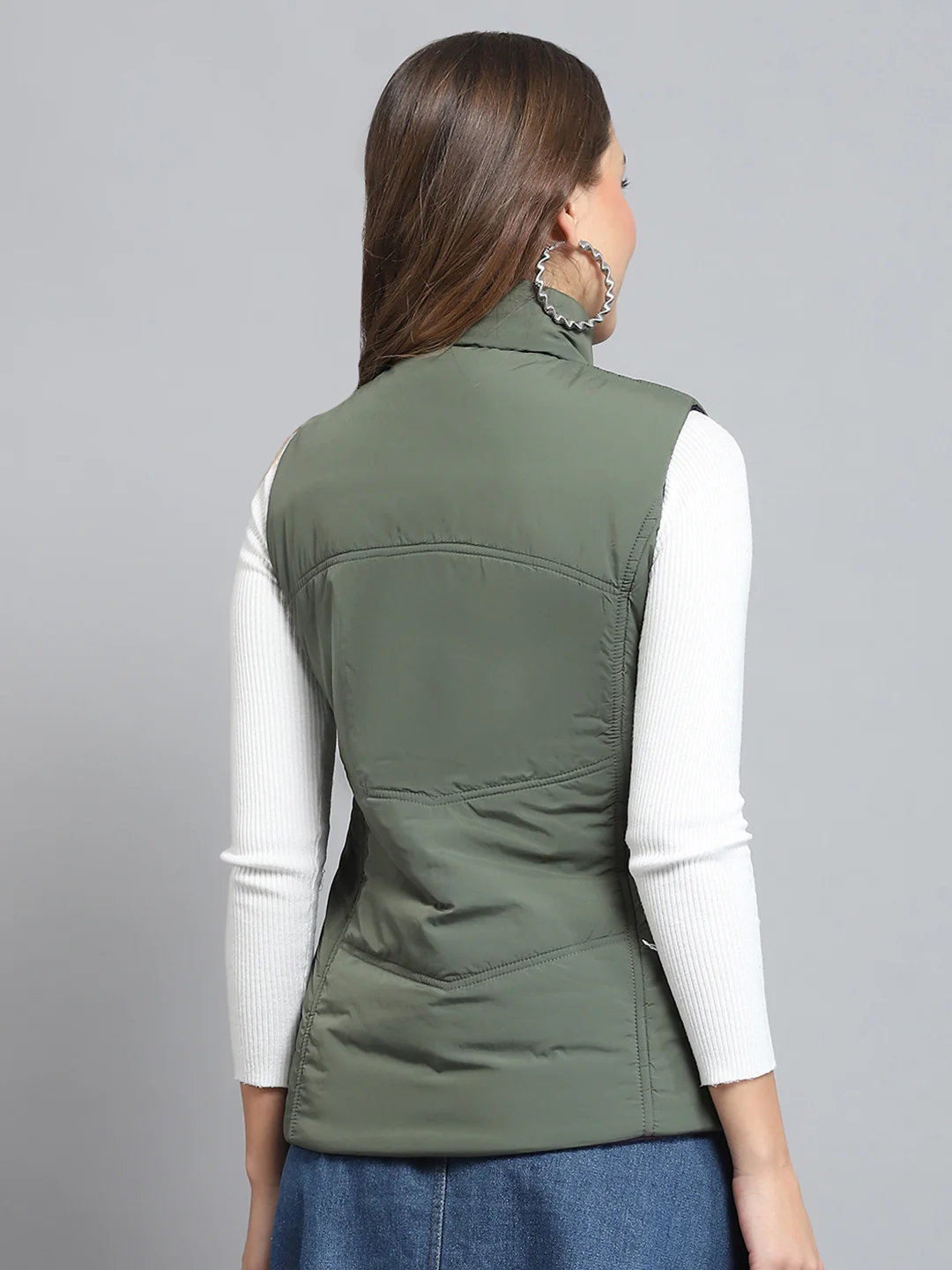 Women Purple Solid Mock Neck Sleeveless Reversible Jacket - Image 8