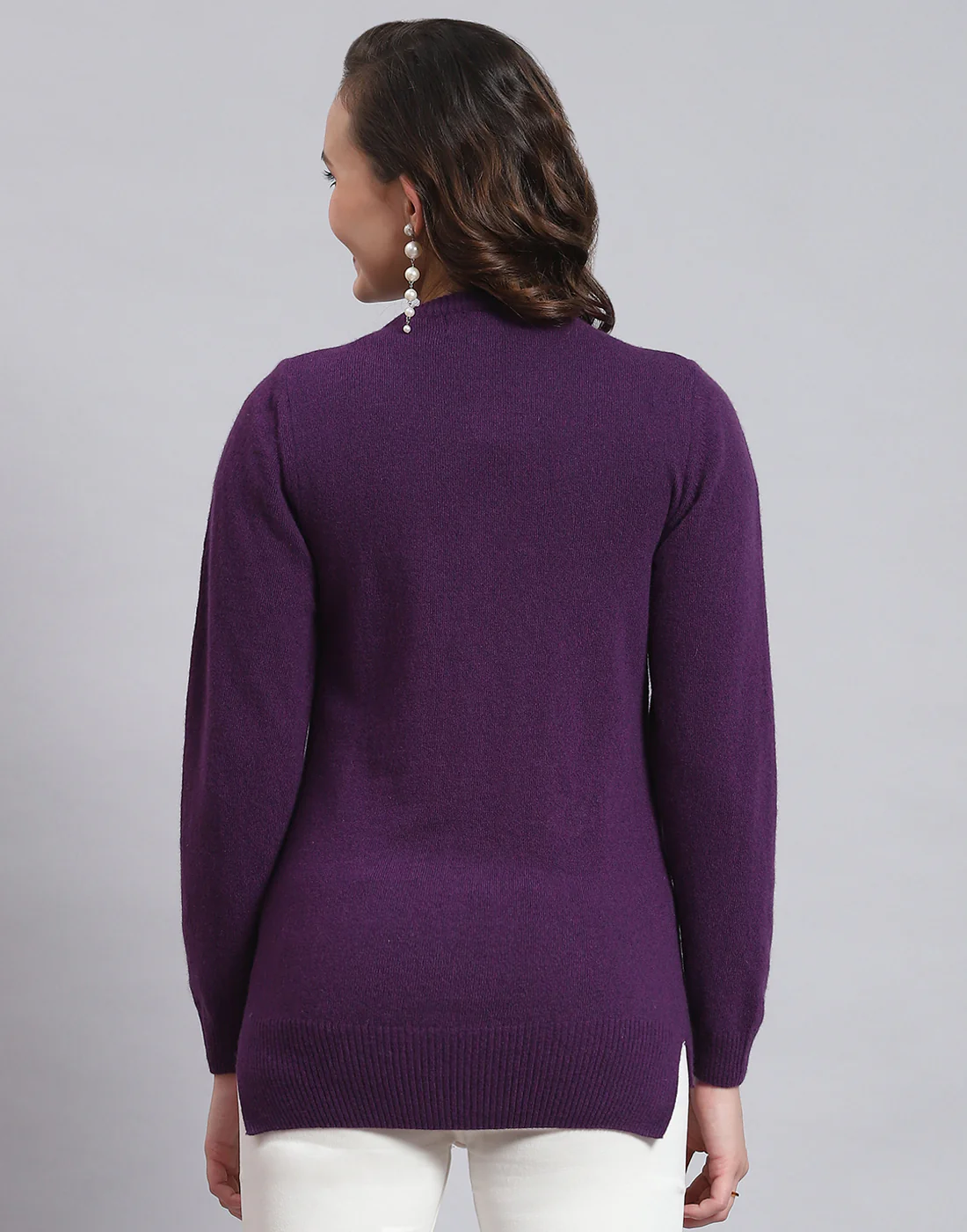 Women Purple Solid Round Neck Full Sleeve Sweater - Image 5
