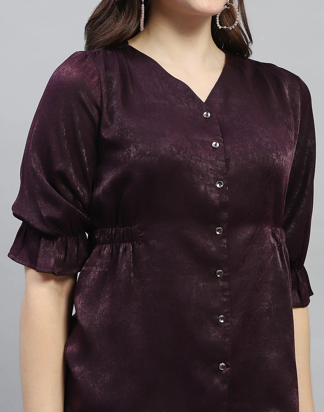 Women Purple Solid V Neck 3/4 Sleeve Top - Image 6