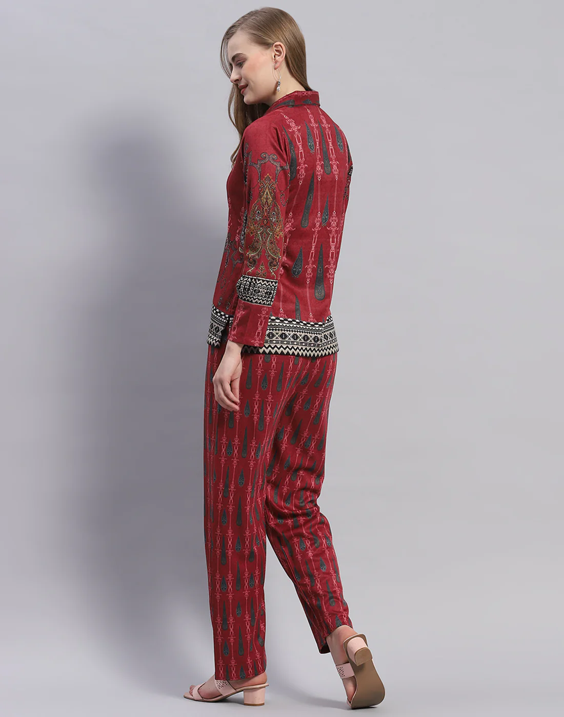Women Red Embroidered Collar Full Sleeve Cords Set - Image 5