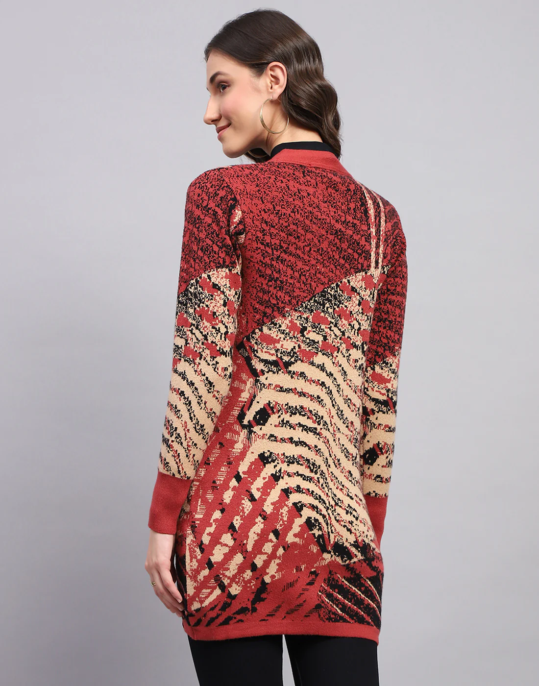 Women Red Self Design V Neck Full Sleeve Cardigan - Image 5
