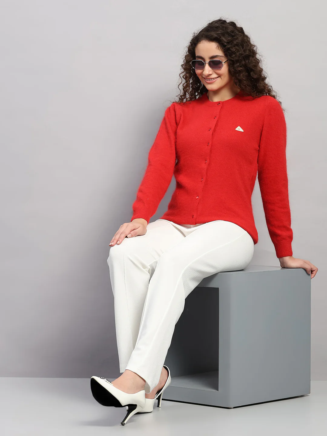 Women Red Solid Round Neck Full Sleeve Cardigan - Image 2