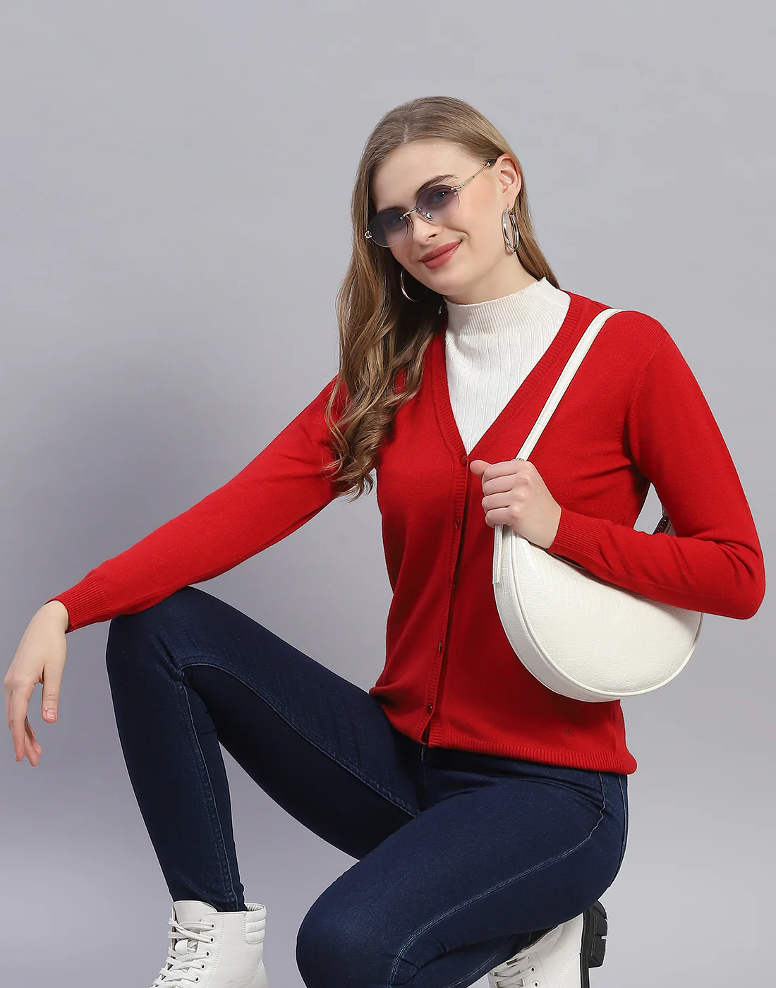 Women Red Solid V Neck Full Sleeve Cardigan - Image 6