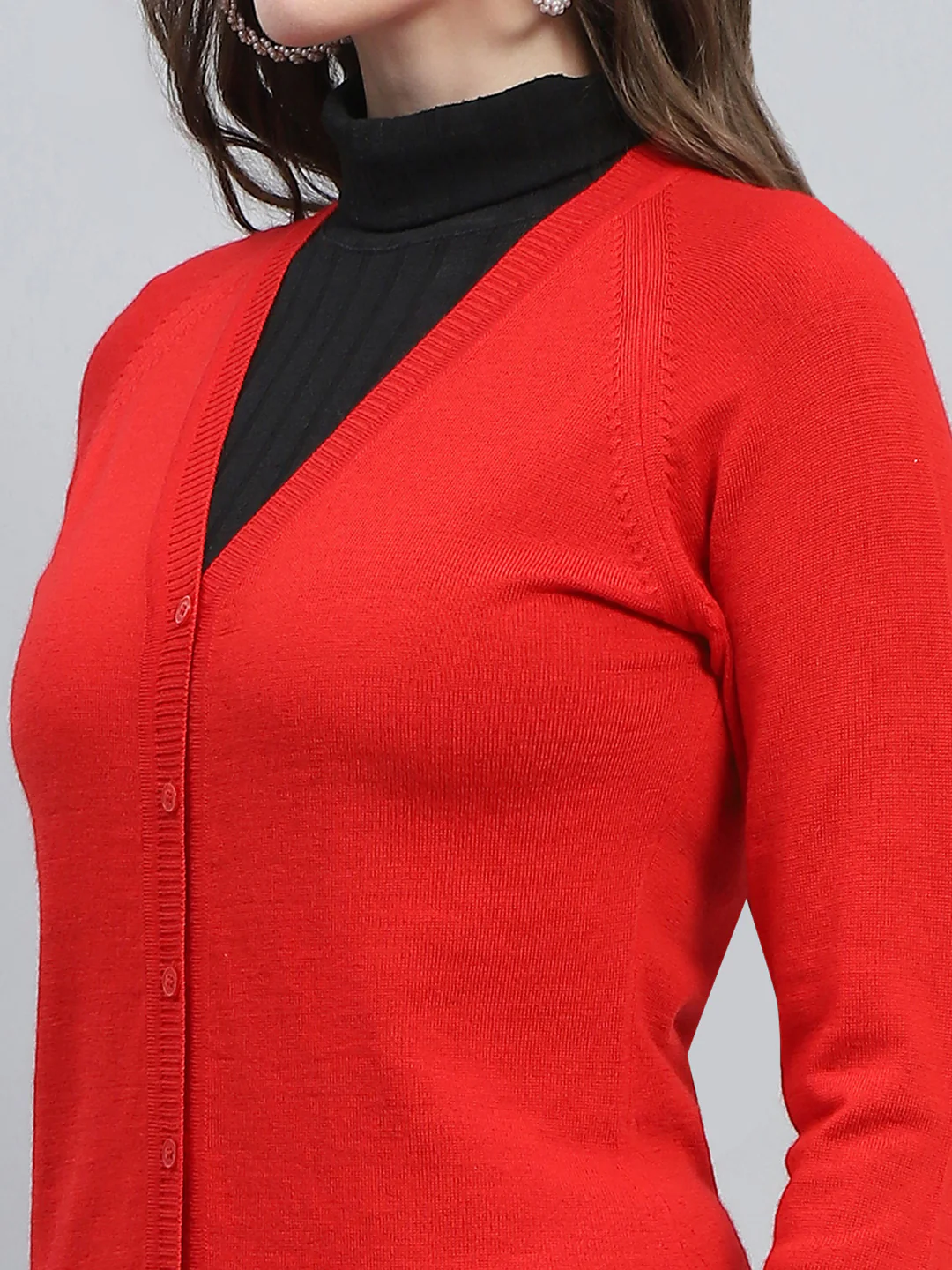 Women Red Solid V Neck Full Sleeve Cardigan - Image 6