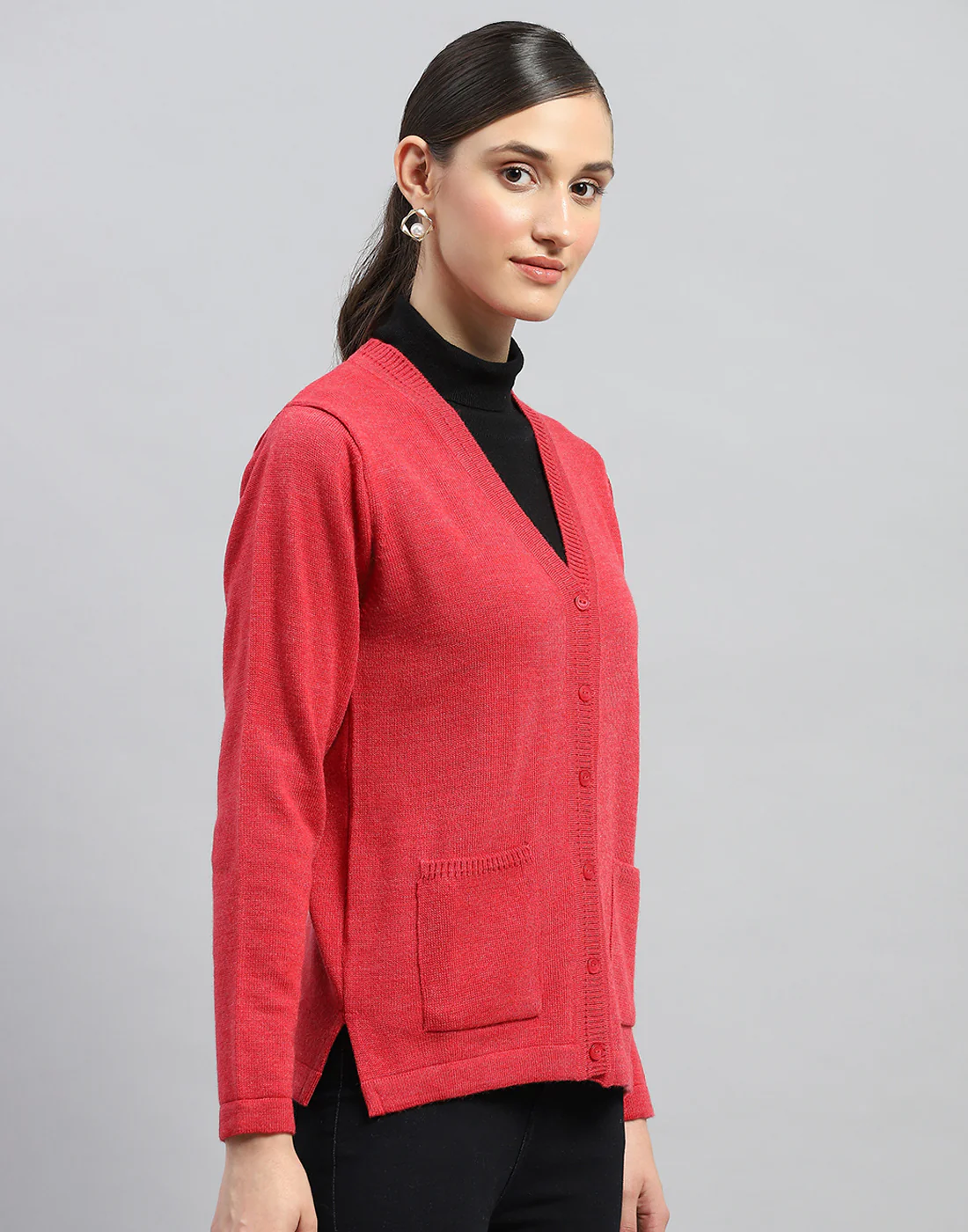 Women Red Solid V Neck Full Sleeve Cardigan - Image 4