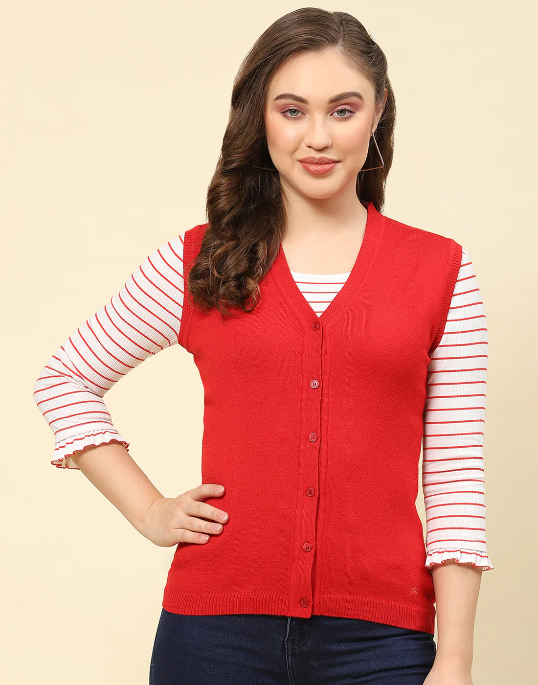 Women Red Solid V Neck Sleeveless Cardigan - Image 3