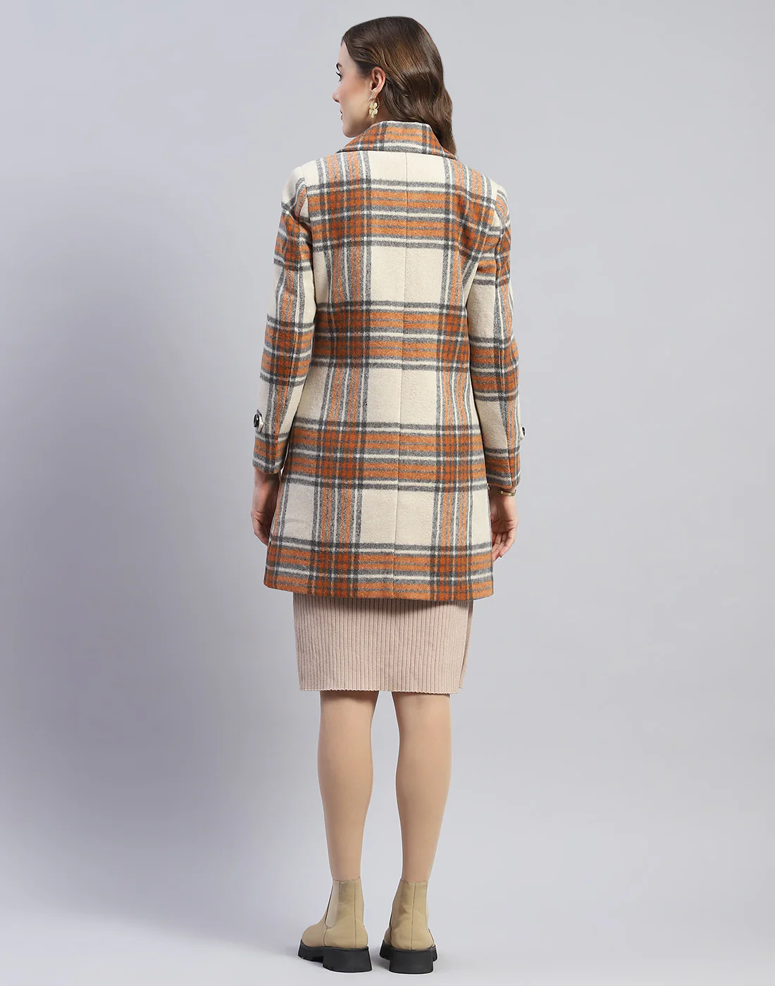 Women Rust Check Lapel Collar Full Sleeve Coat - Image 5
