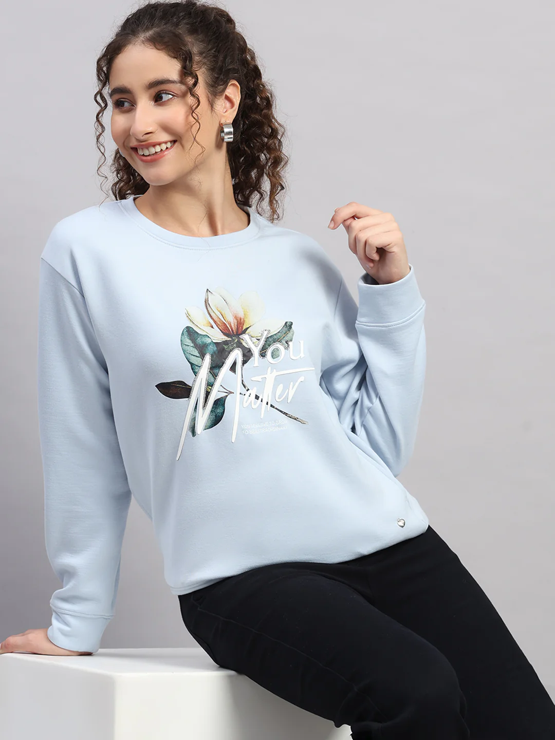 Women Sky Blue Printed Round Neck Full Sleeve Sweatshirt - Image 6