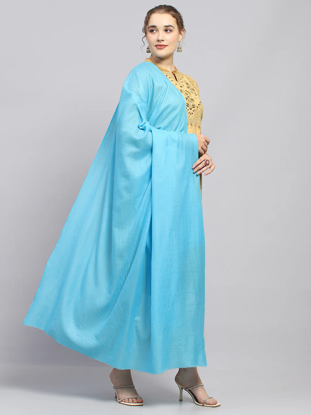 Women Sky Blue Solid Shawl - Image 4
