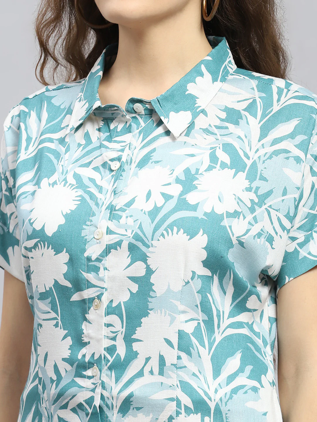 Women Teal Blue Printed Collar Half Sleeve Tunic - Image 2