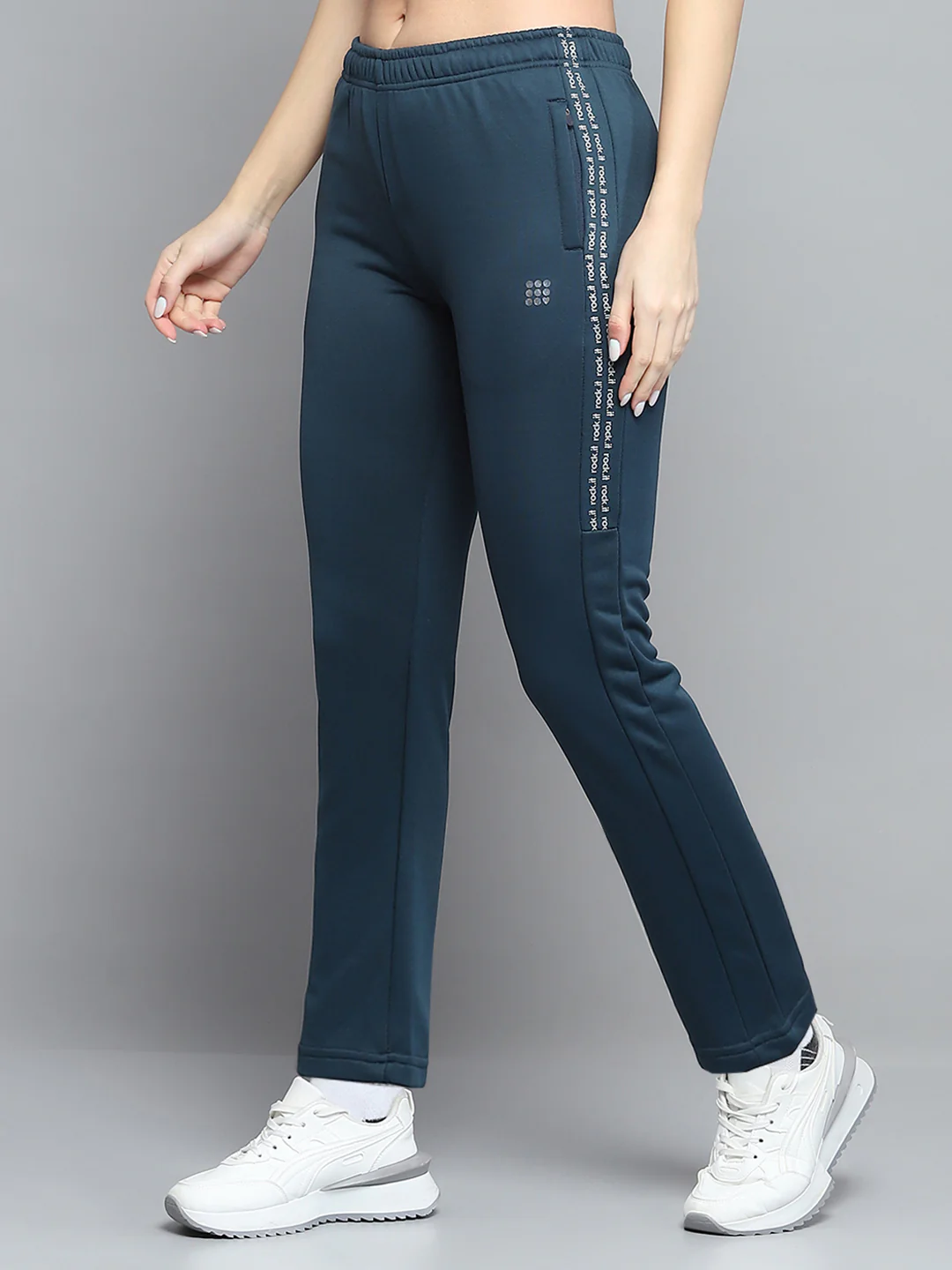 Rock.it Women Teal Blue Printed Hooded Full Sleeve Tracksuit - Image 8
