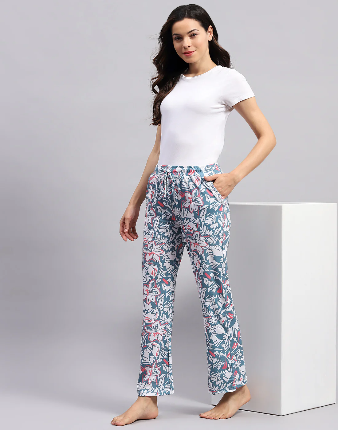 Women Teal Blue Printed Regular Fit Lower - Image 2
