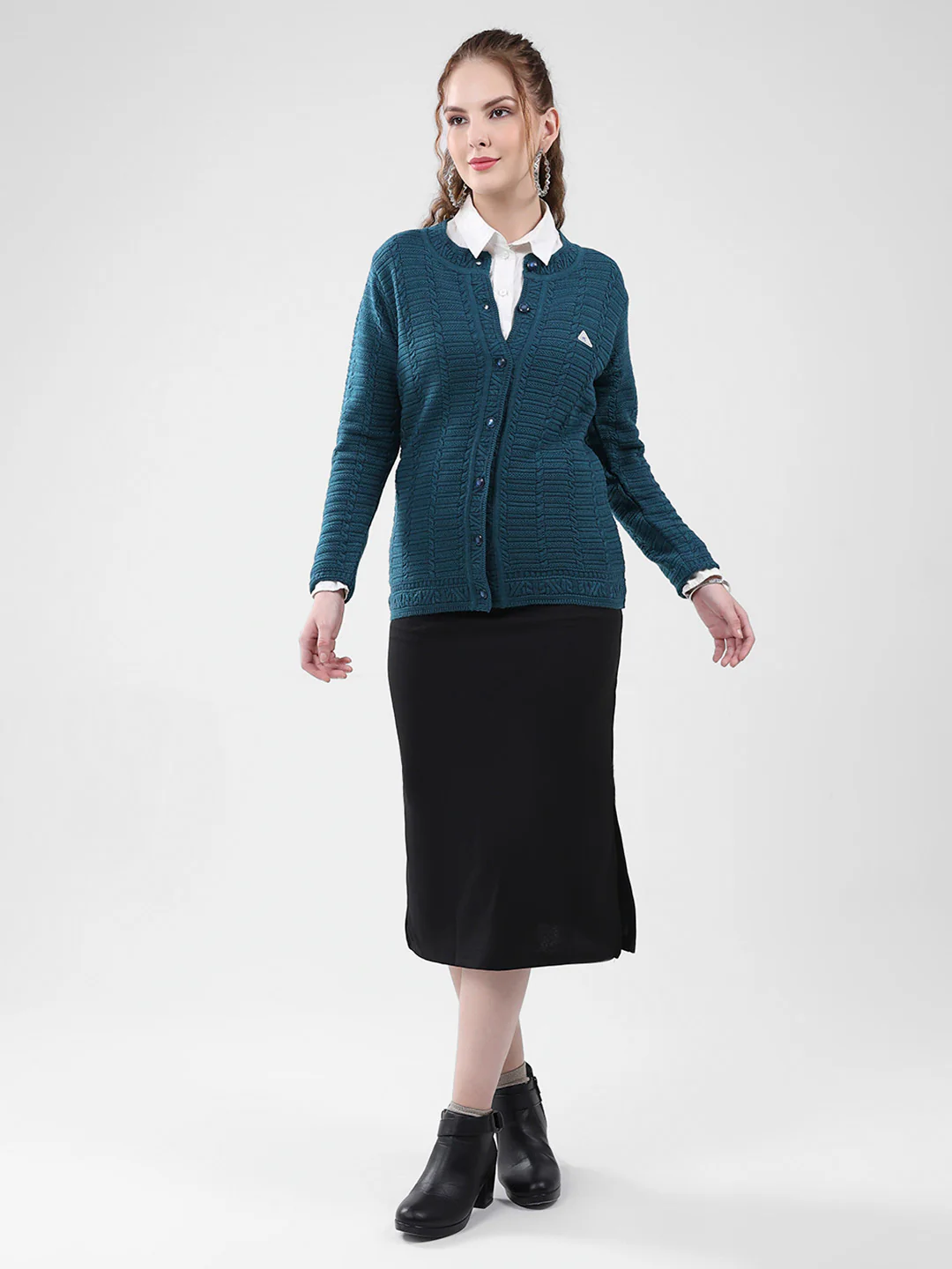 Women Teal Blue Self Design Round Neck Full Sleeve Cardigan - Image 2