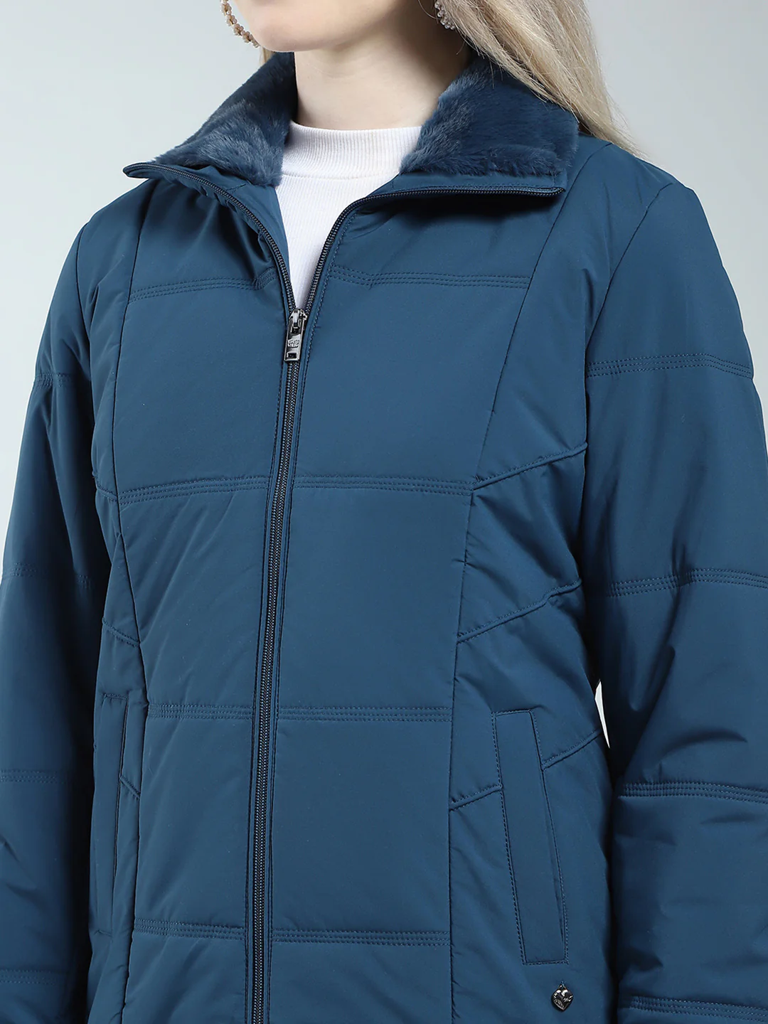 Women Teal Blue Solid Collar Full Sleeve Jacket - Image 7