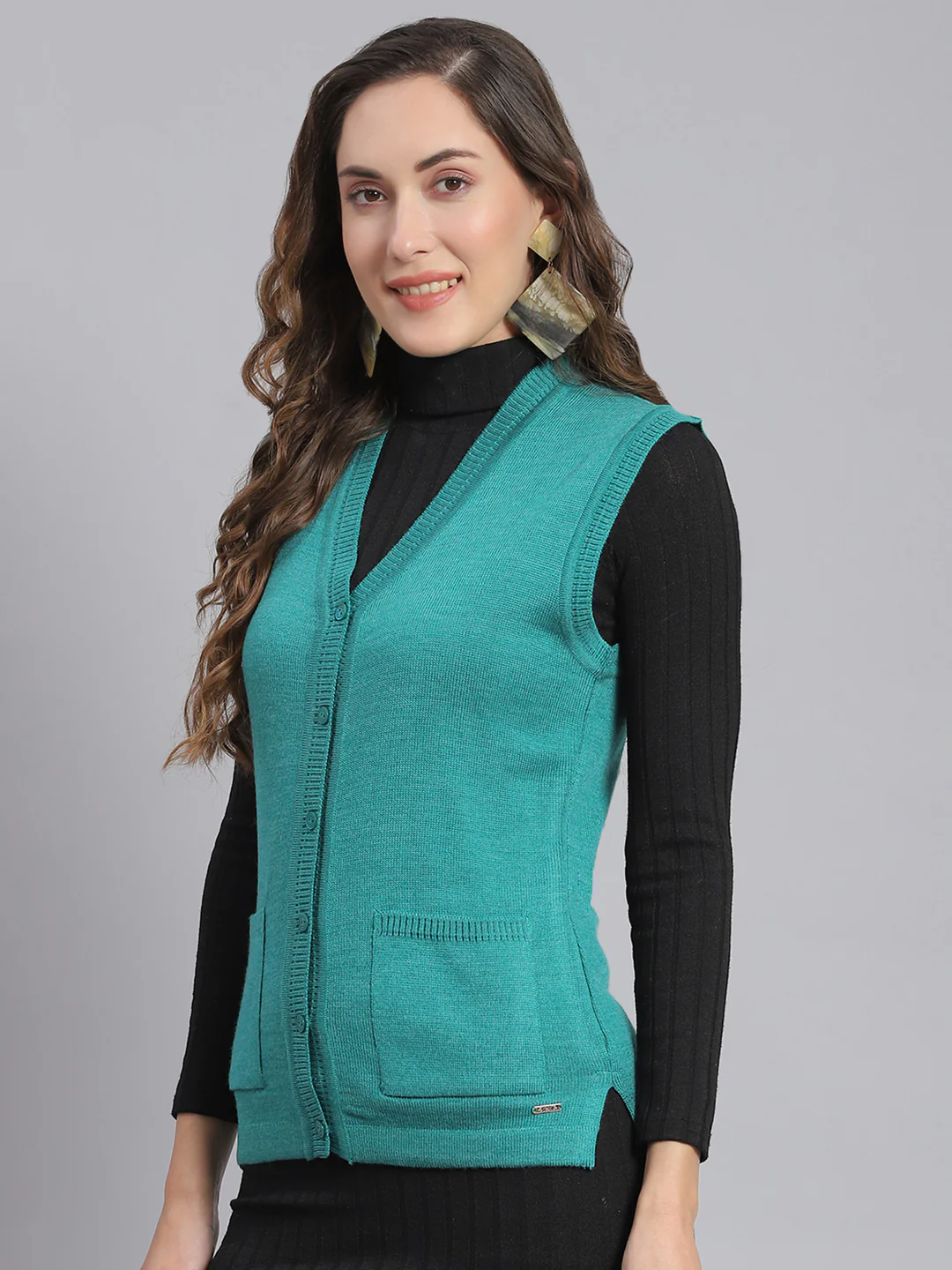 Women Teal Blue Solid V Neck Sleeveless Cardigans - Image 3