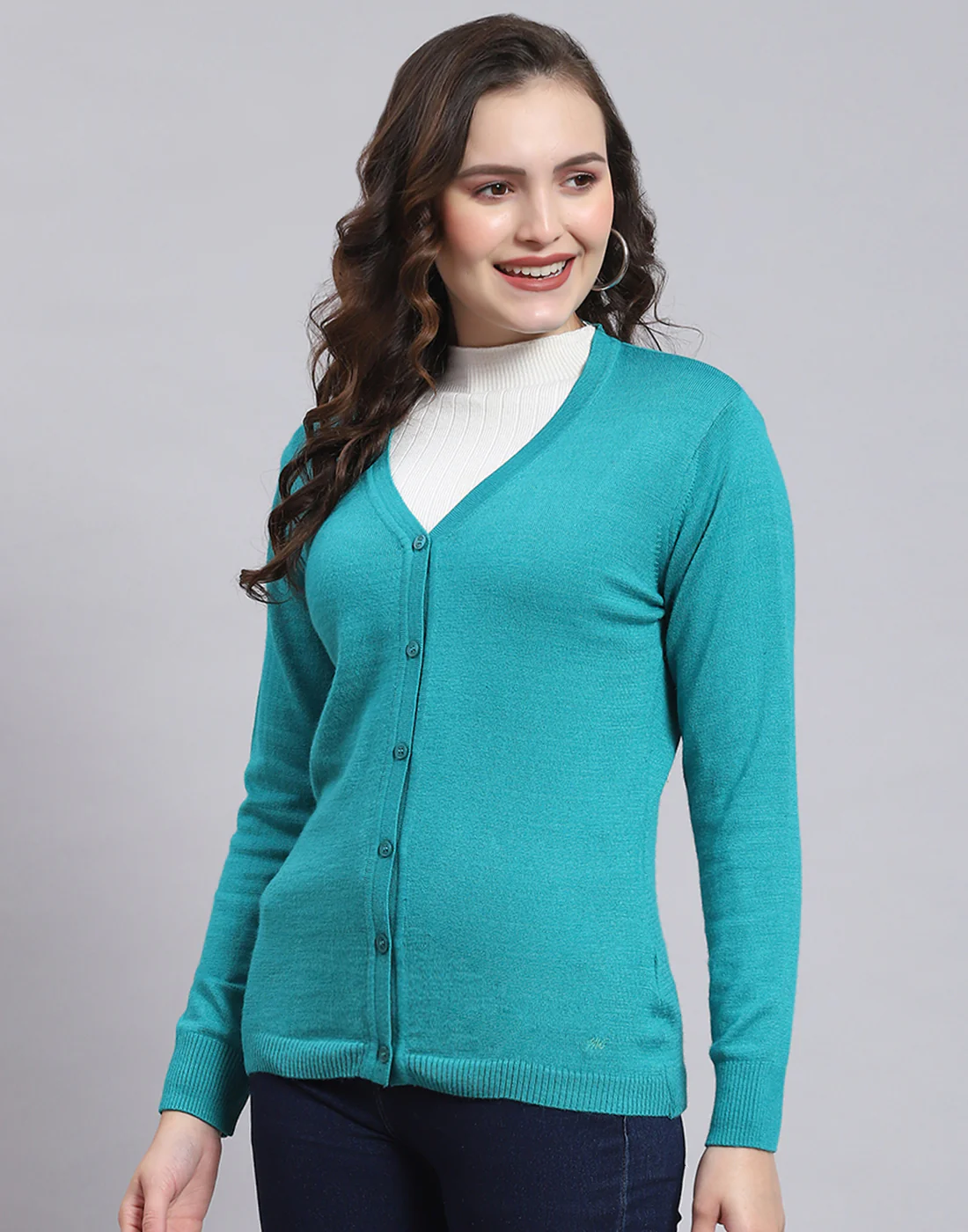 Women Turquoise Blue Solid V Neck Full Sleeve Sweater - Image 4