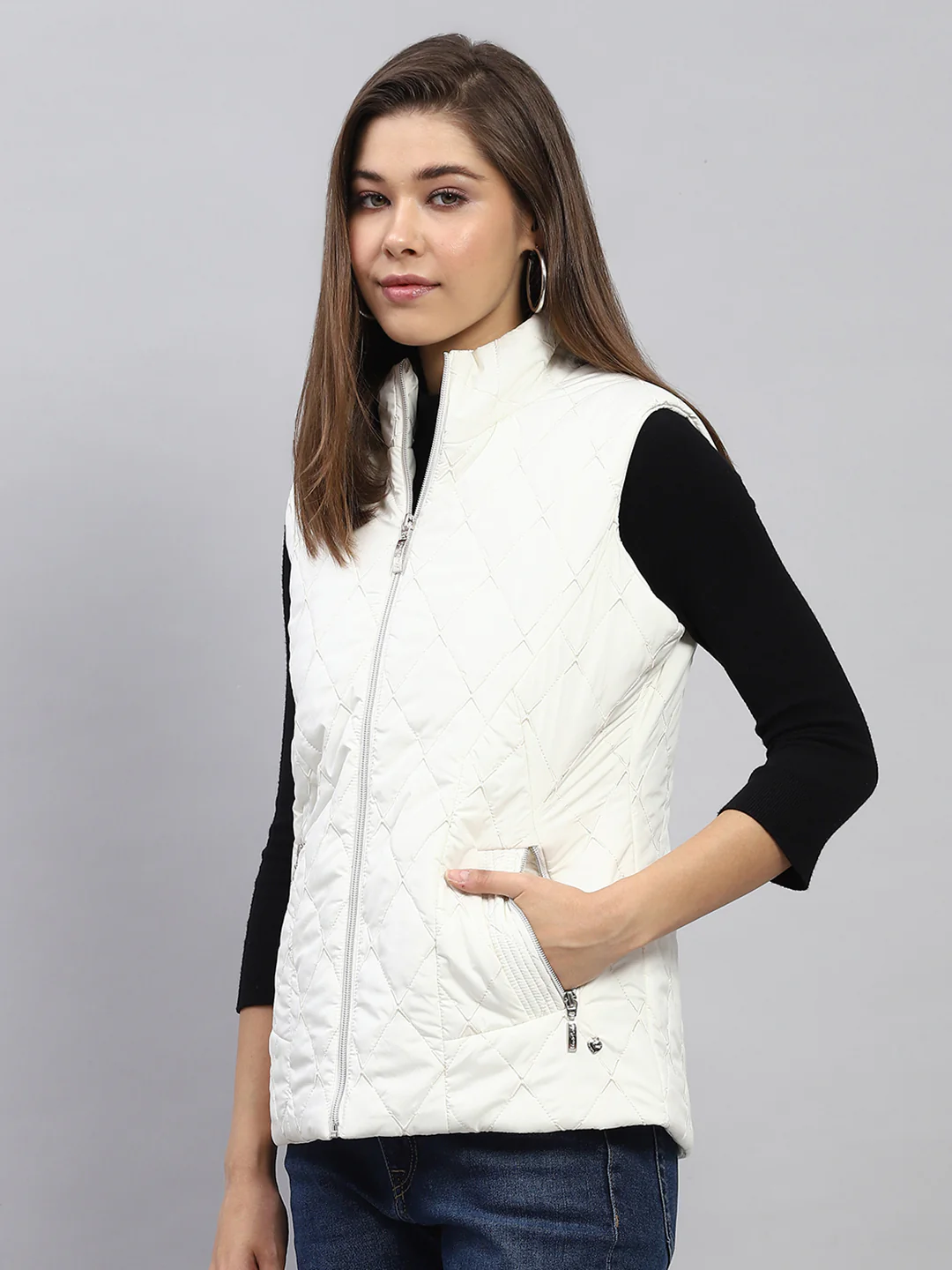 Women White Embroidered Mock Neck Sleeveless Jacket - Image 3