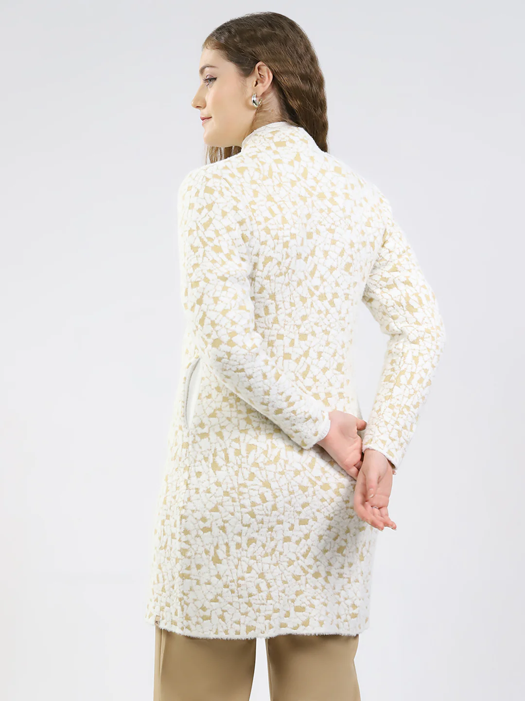 Women White Printed Round Neck Full Sleeve Knitted Coat - Image 5